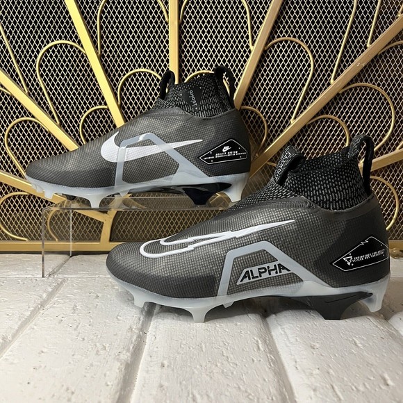 Nike Alpha Menace Elite 3 Men's Football Cleats Black CT6648-001 Men's Size 8 - Picture 5 of 9